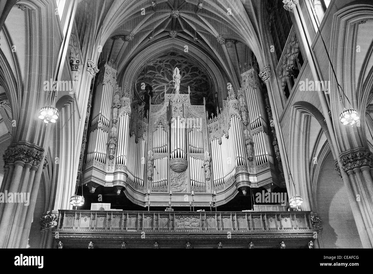 Black and white photo of organ at St. Patrick's Cathedral in New York City Stock Photo
