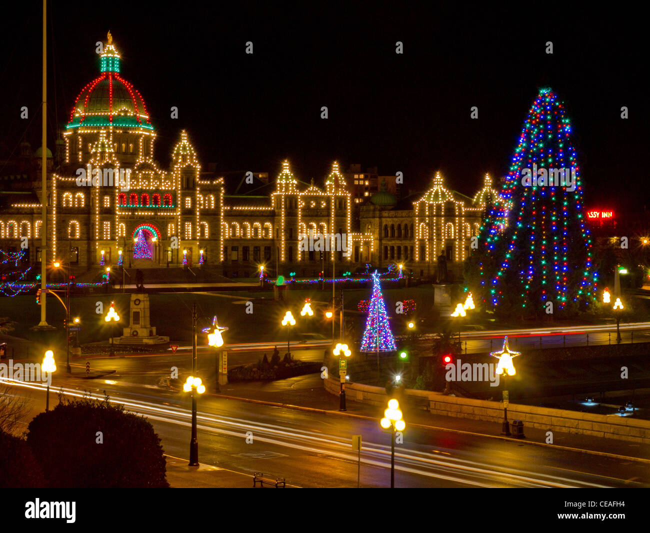 Parliament Building Victoria  B C Christmas  lights and 