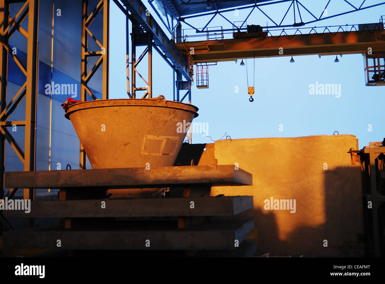 Reinforced concrete hi-res stock photography and images - Alamy