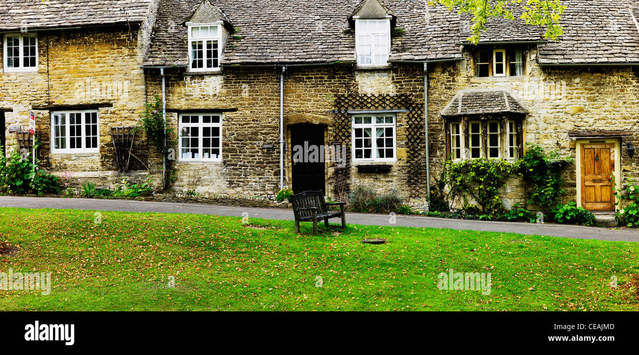 burford village cotswolds oxfordshire Stock Photo Alamy