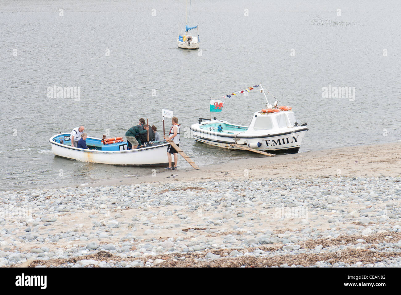 The ferry at Barmouth harbour Stock Photo