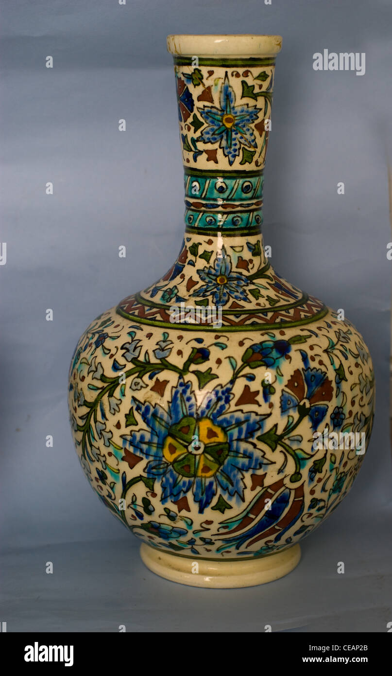Antique Persian Vase High Resolution Stock Photography and Images - Alamy