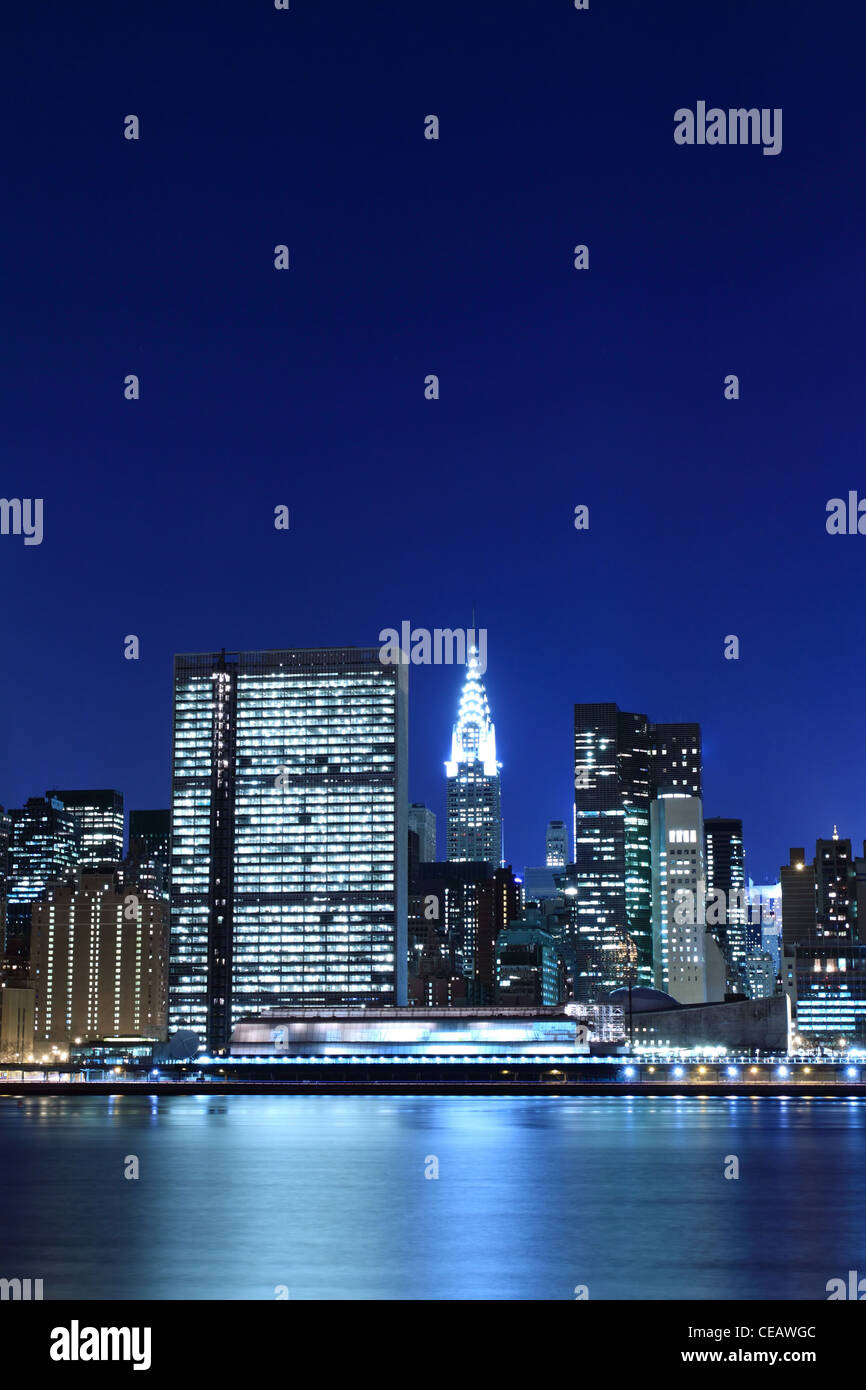Midtown Manhattan skyline at Night, New York City Stock Photo - Alamy