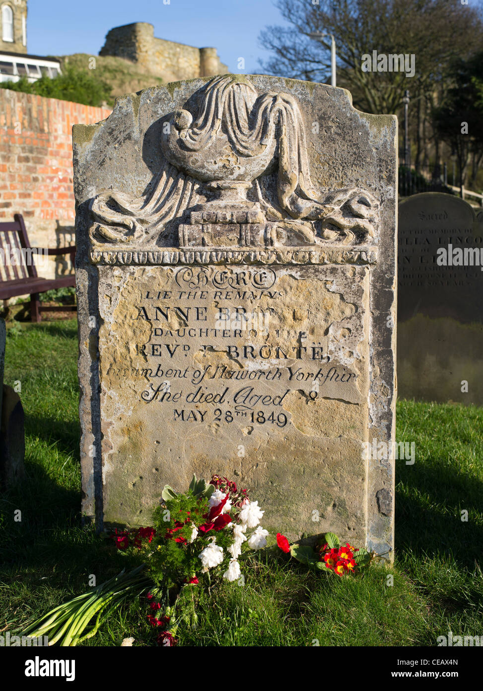 dh Anne bronte headstone SCARBOROUGH NORTH YORKSHIRE Church of st mary graveyard grave stone close up Brontes sisters tombstones uk Stock Photo
