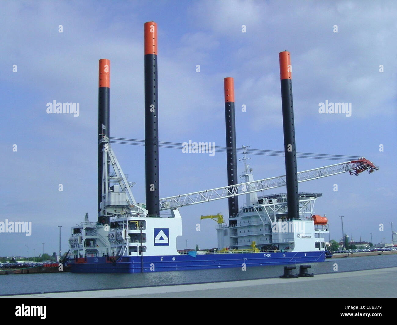 The jackup rig Thor in the port of Bremerhaven (Germany). The bow of the vehicle is on the right. Stock Photo
