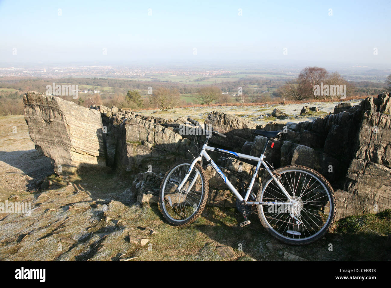 bycycle at the top of beacon hill leicestershire Stock Photo Alamy