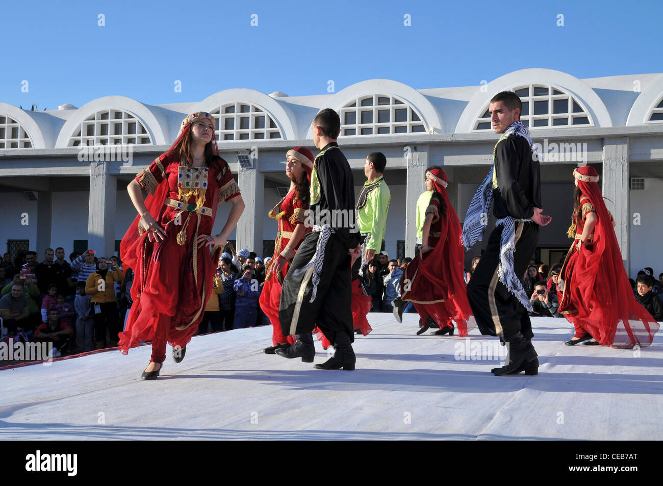 Bedouin dance hi-res stock photography and images - Alamy