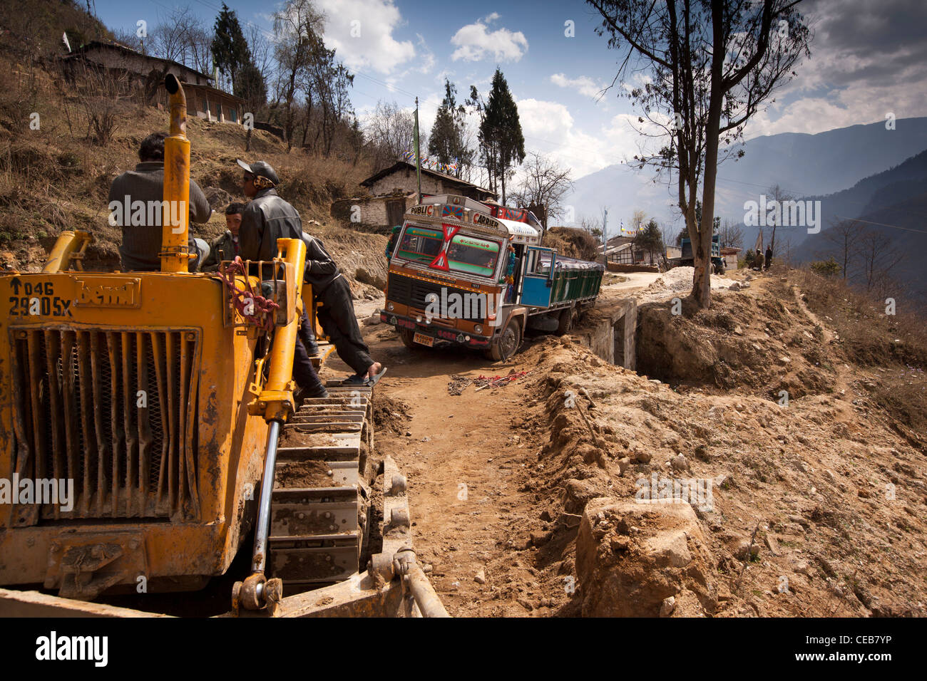 India, Arunachal Pradesh, Senge, bad driving, goods lorry sunk up to axles in soft ground Stock Photo