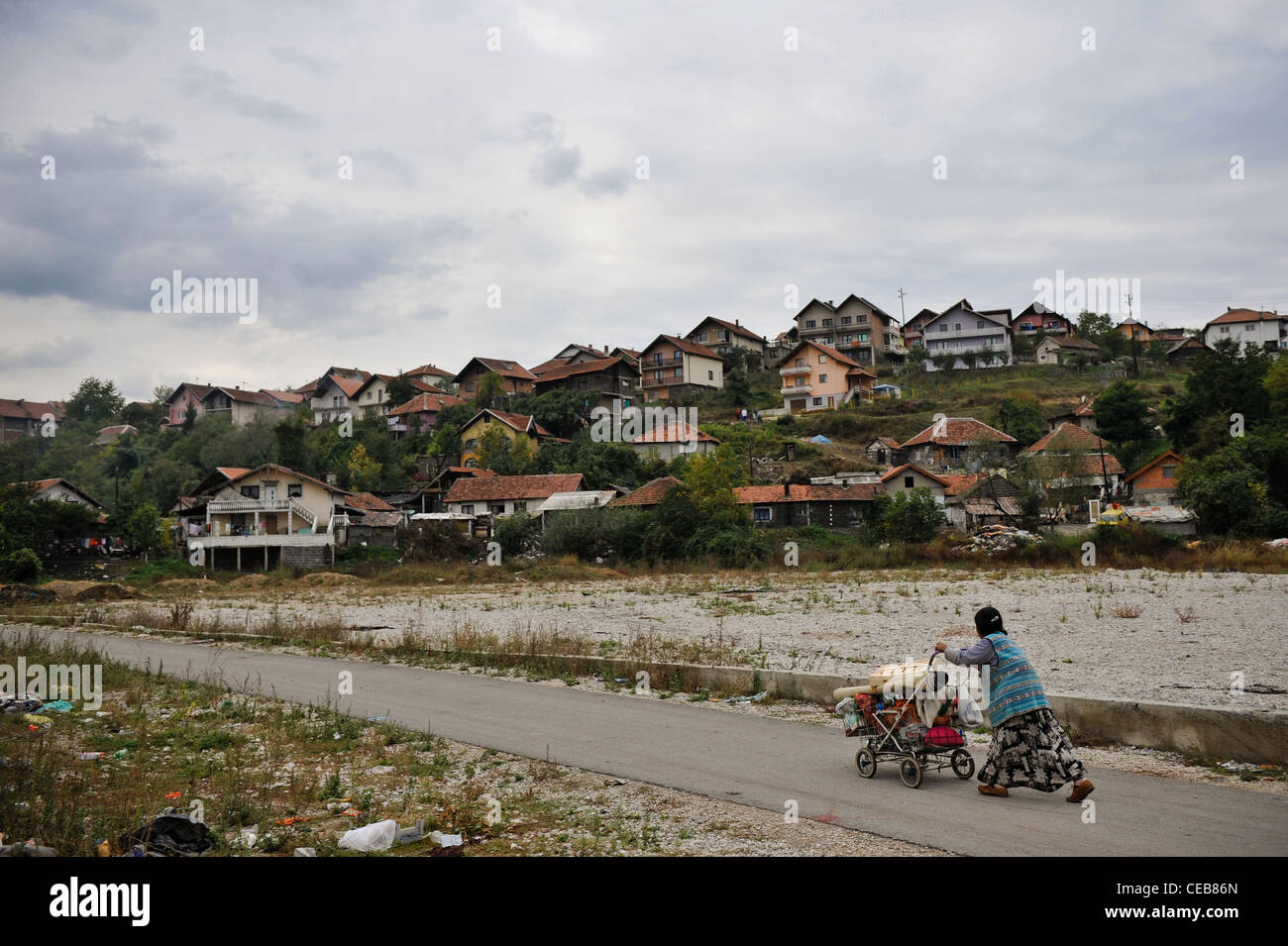 Roma gypsy gypsies woman hi-res stock photography and images - Alamy