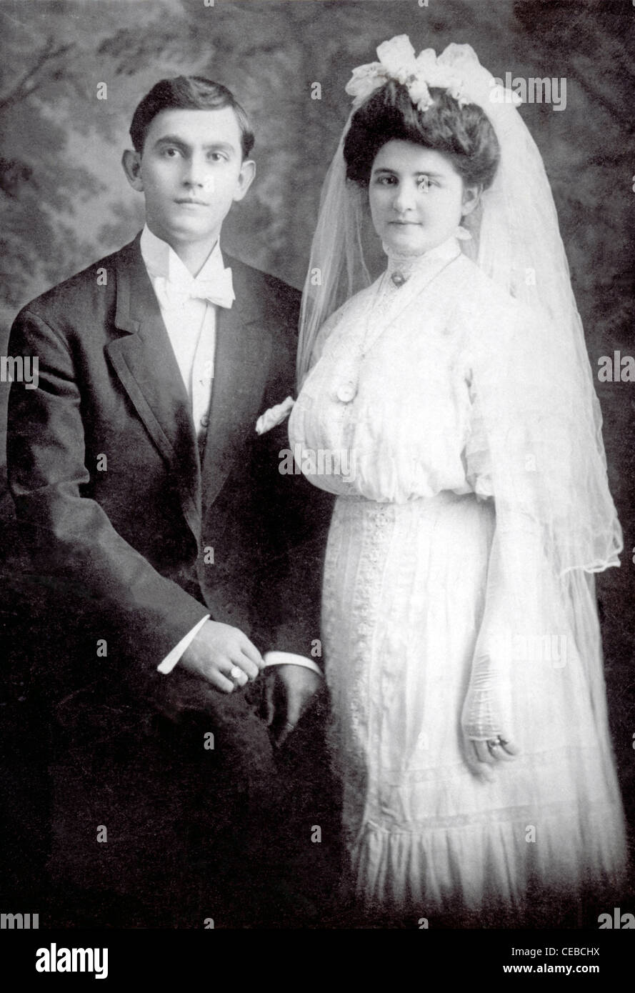 1890 wedding dress