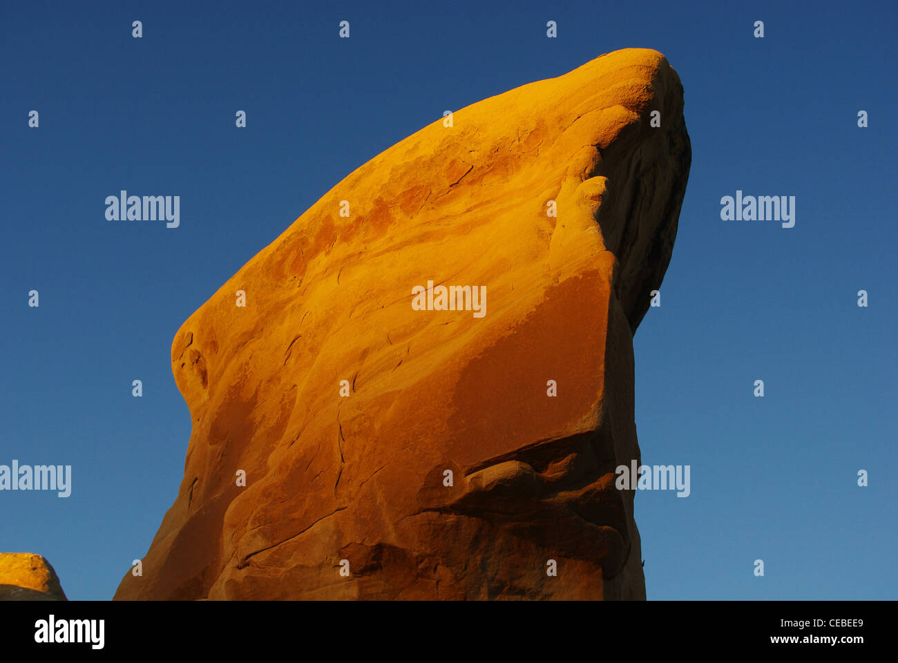 Devils Garden rock in first morning sun, Utah Stock Photo Alamy