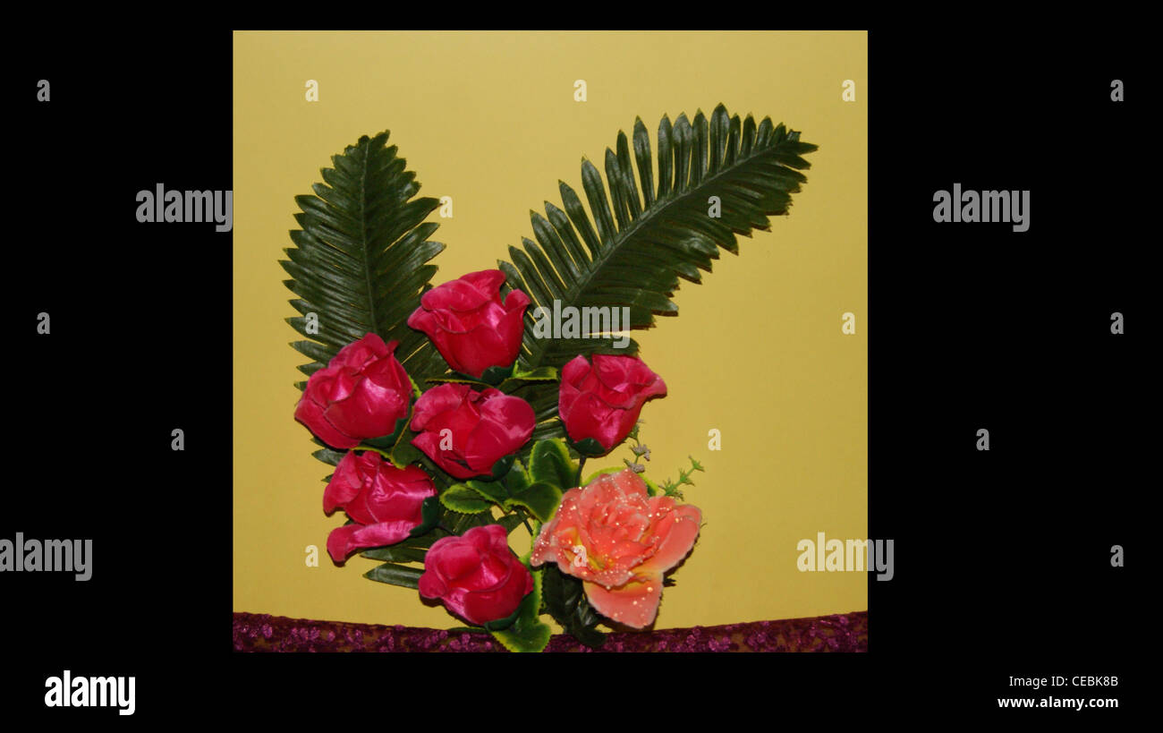 Original flower arrangement hi-res stock photography and images - Alamy