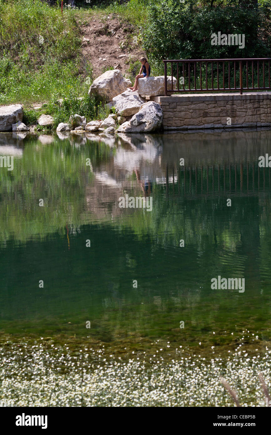 Sitting hi res hi-res stock photography and images - Alamy