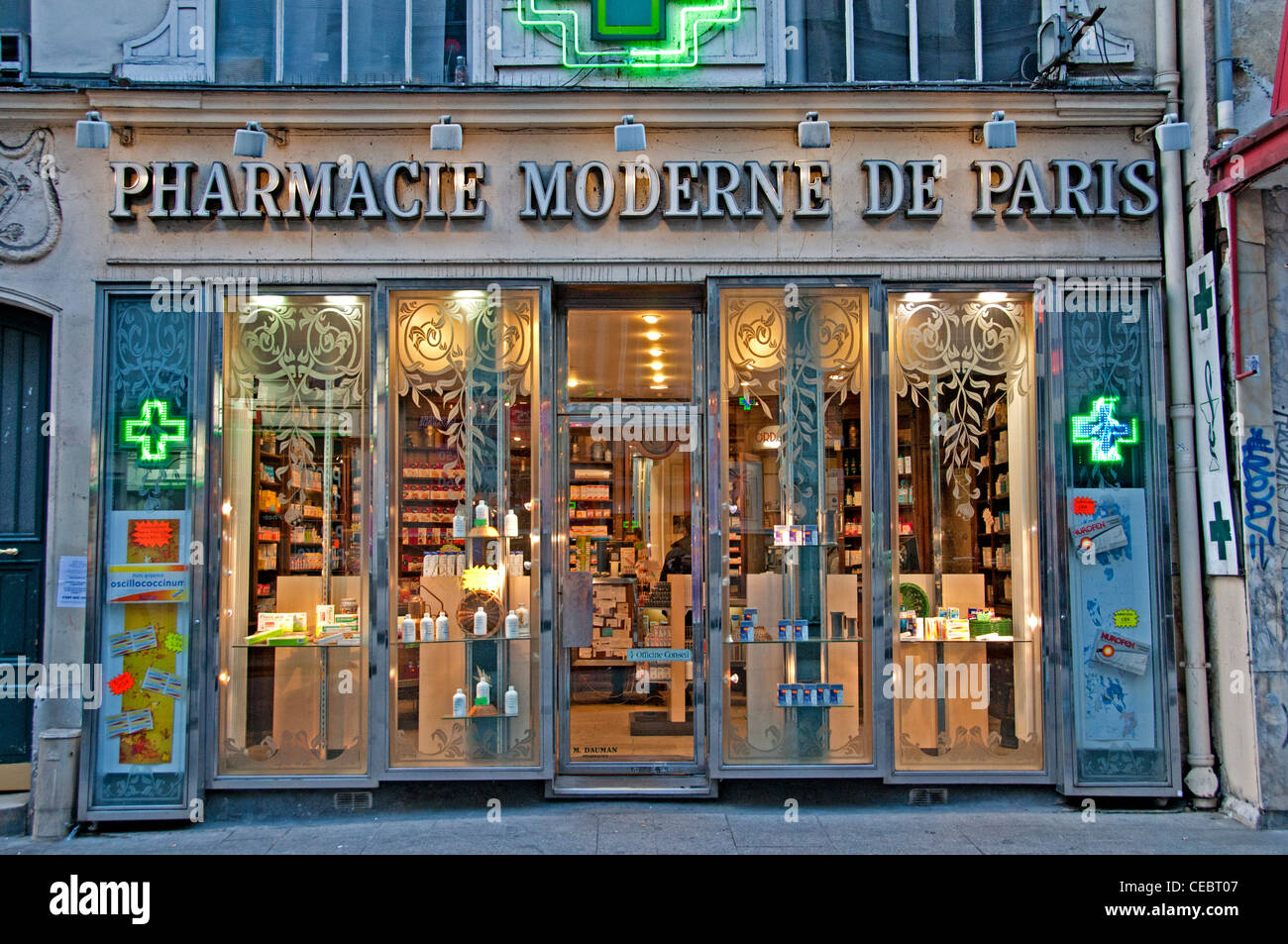 Pharmacie Moderne de Paris Modern Pharmacy de Paris France French Stock Photo Alamy
