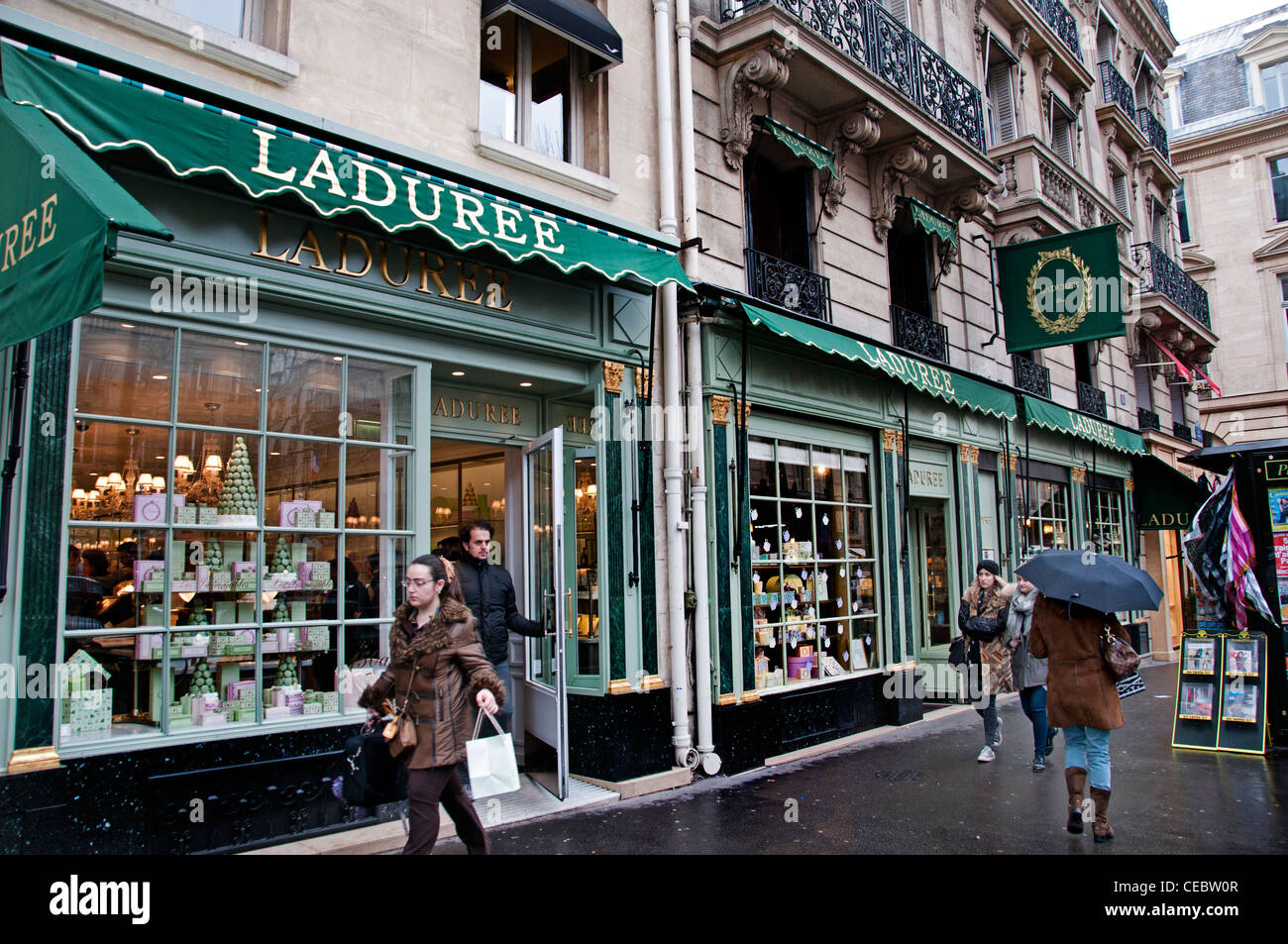 Ladurée Rue Royale luxury cakes pastries restaurant bakery Paris Stock Photo
