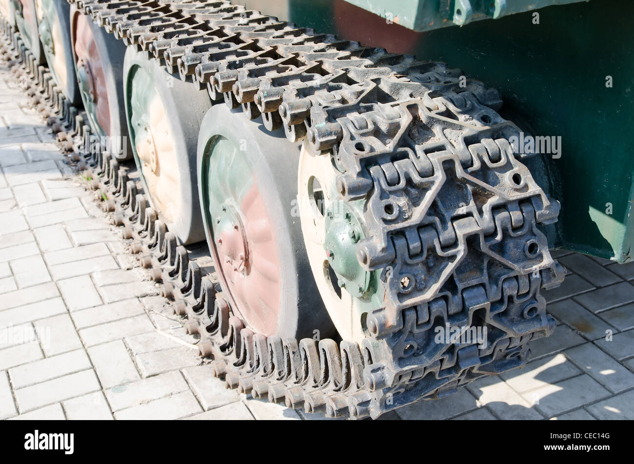 Caterpillar tank hi-res stock photography and images - Alamy