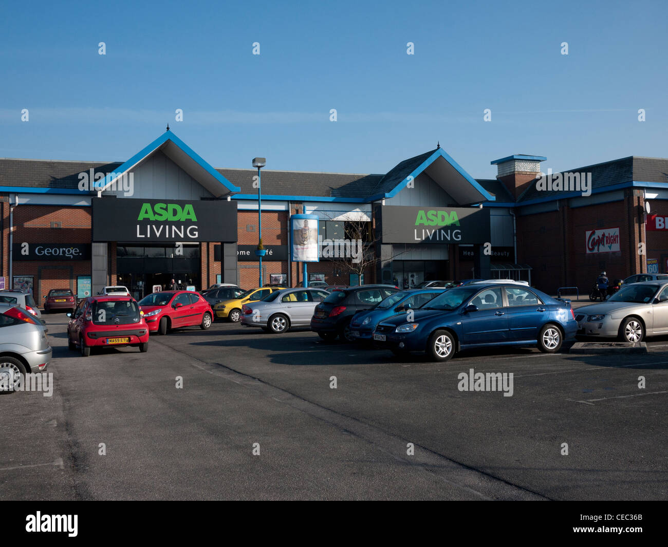 Asda living hires stock photography and images Alamy