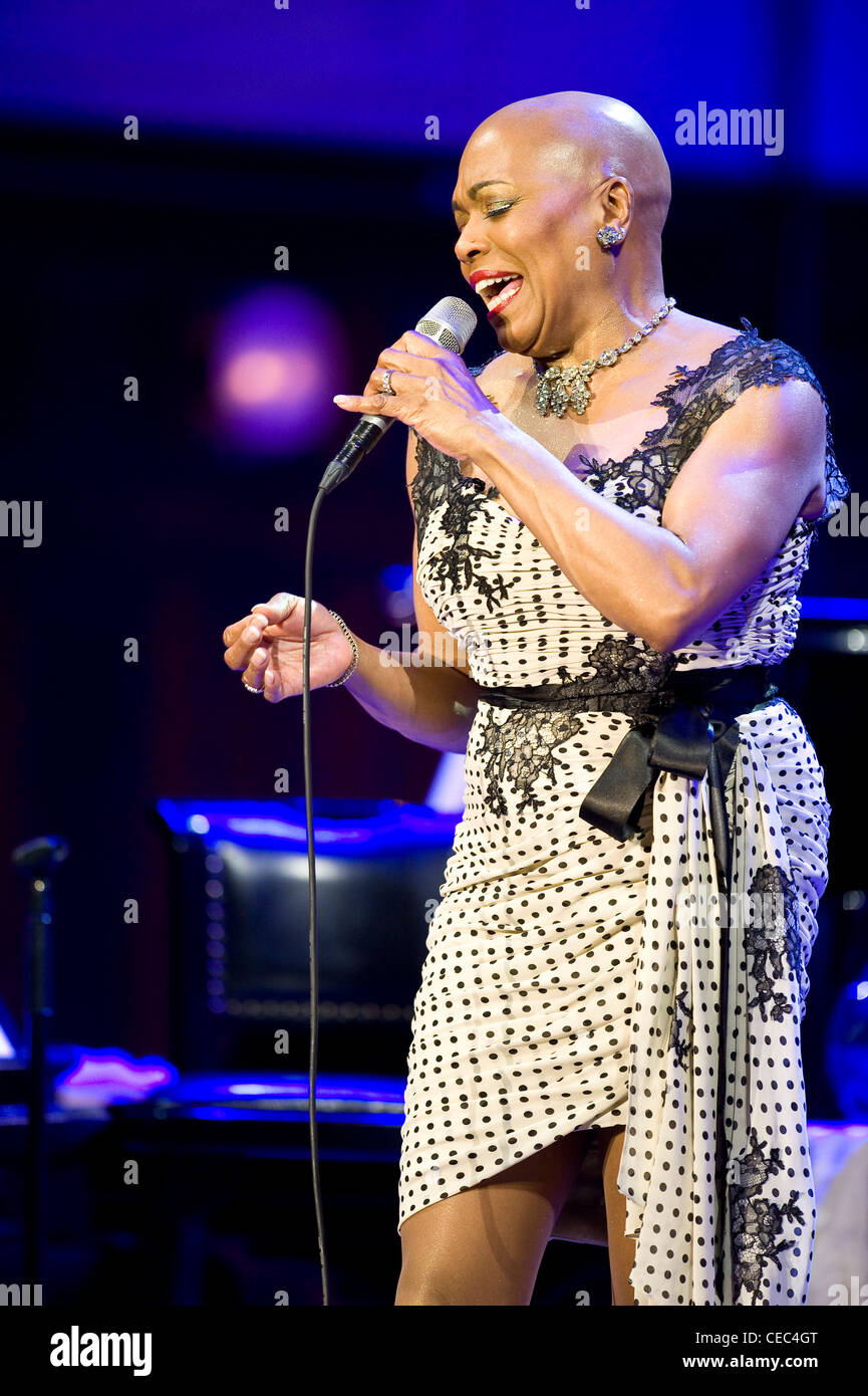 Bald female singer hi-res stock photography and images - Alamy