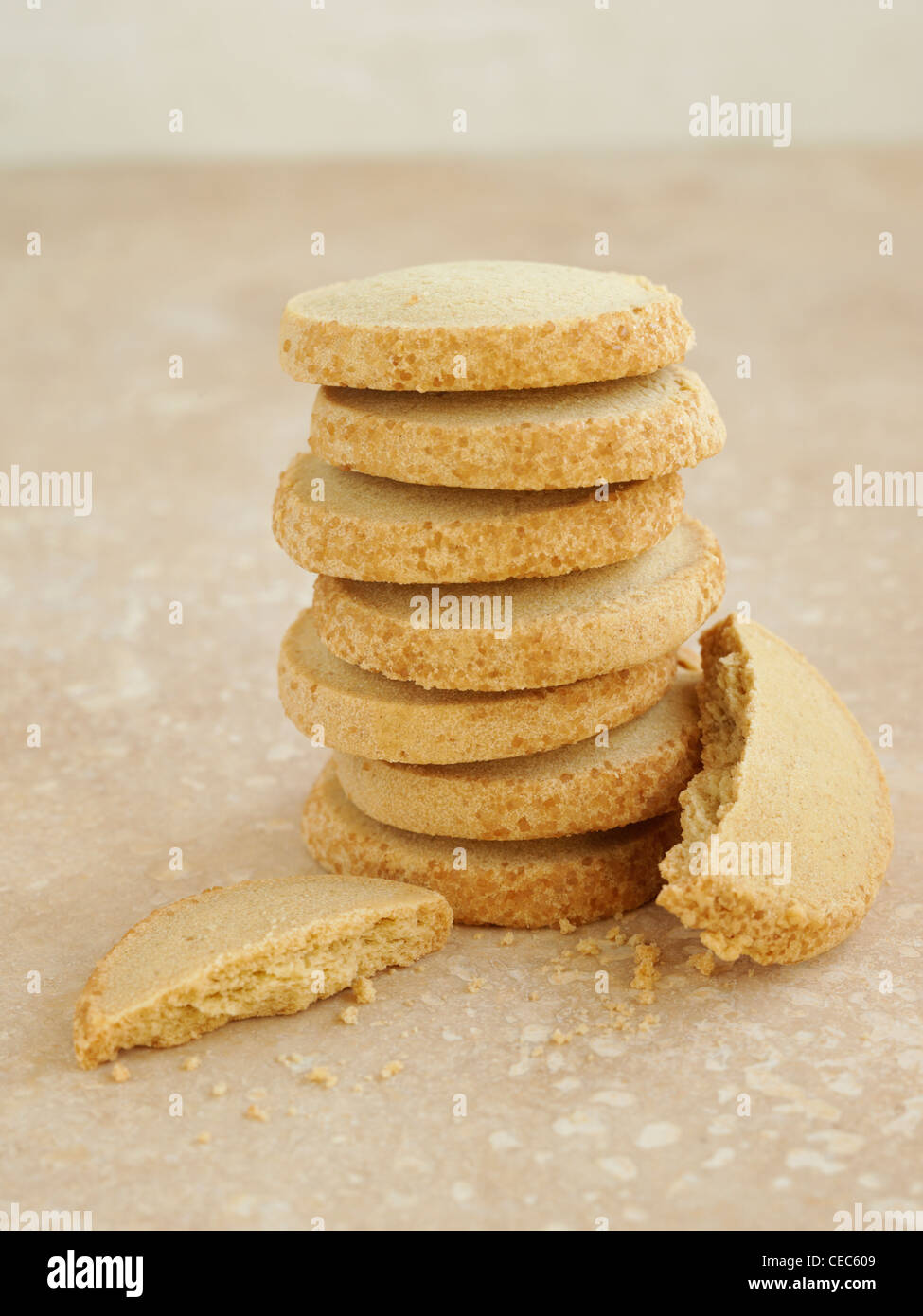 Wooden shortbread mould biscuit hi-res stock photography and images - Alamy