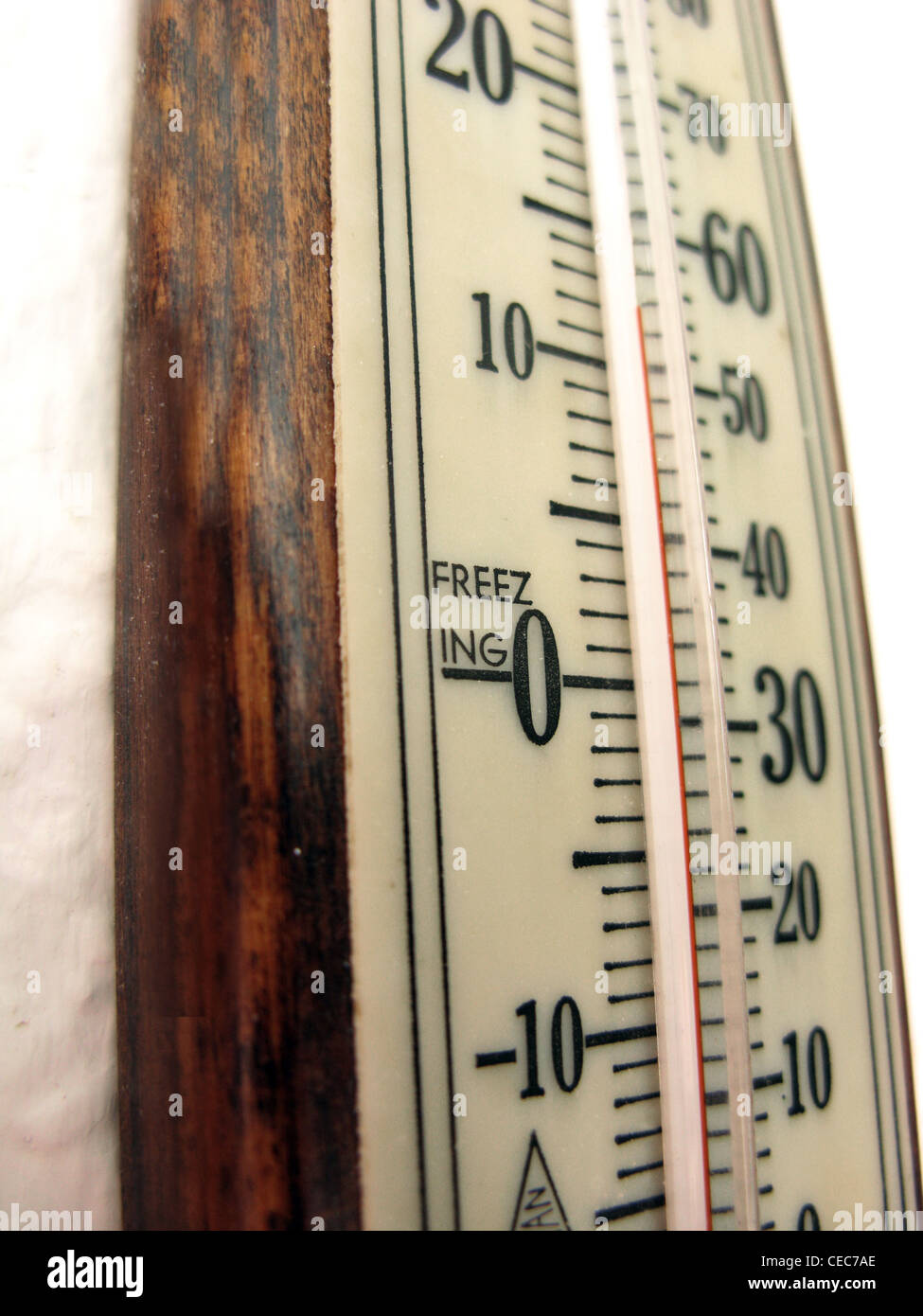 https://c8.alamy.com/comp/CEC7AE/indoor-thermometer-indicating-very-cold-temperatures-CEC7AE.jpg