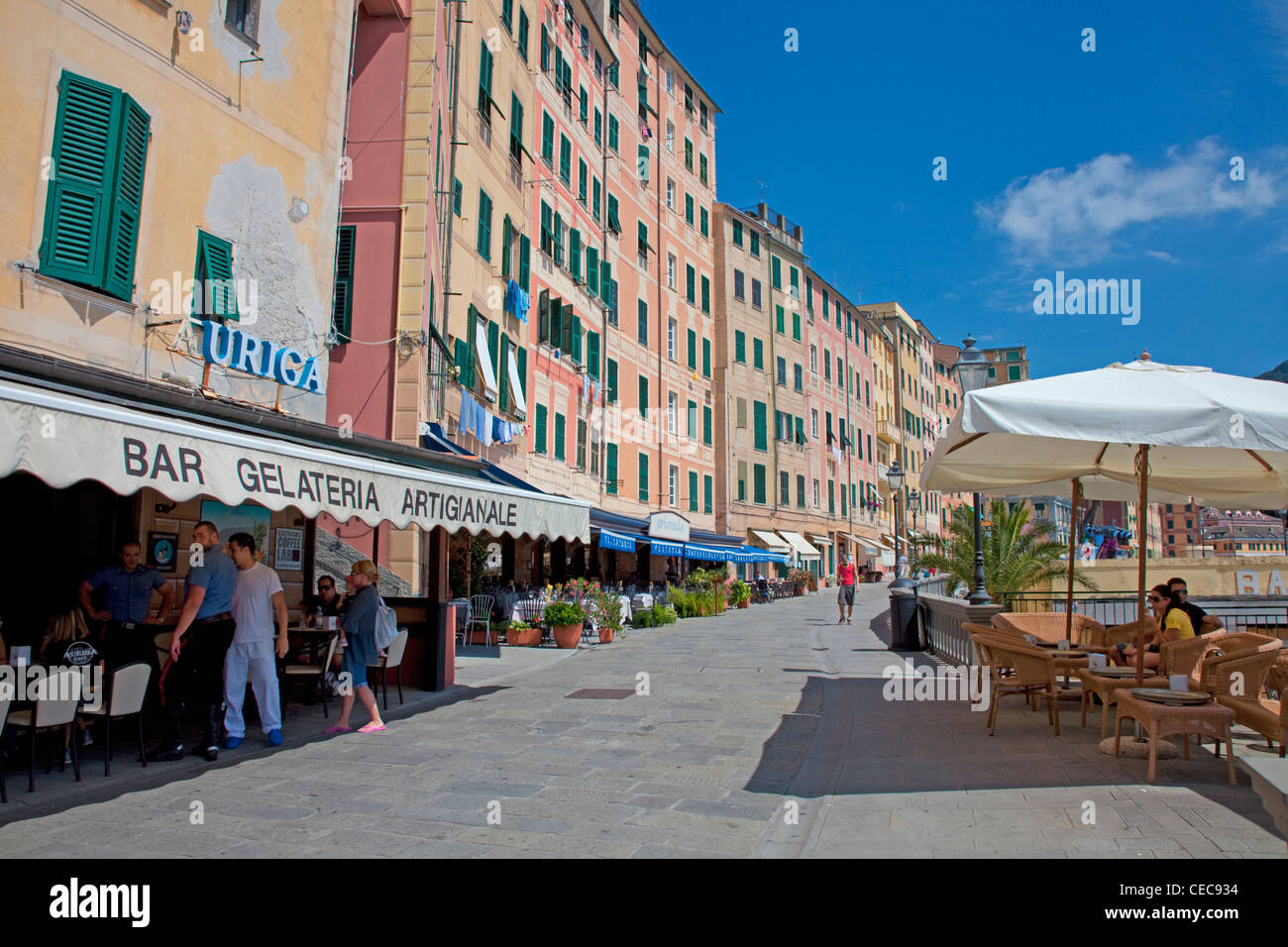 Street cafe at the beach promenade, fishing village Camogli, province Genua, Liguria di Levante, Italy, Mediterranean sea, Europe Stock Photo