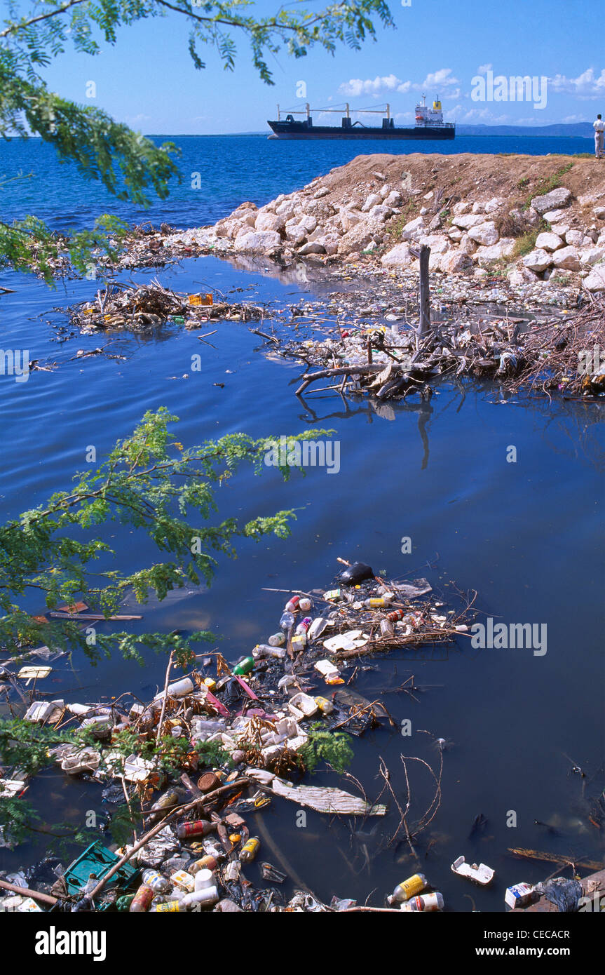 Kingston Jamaica Rubbish Pollution in Kingston Harbour Stock Photo