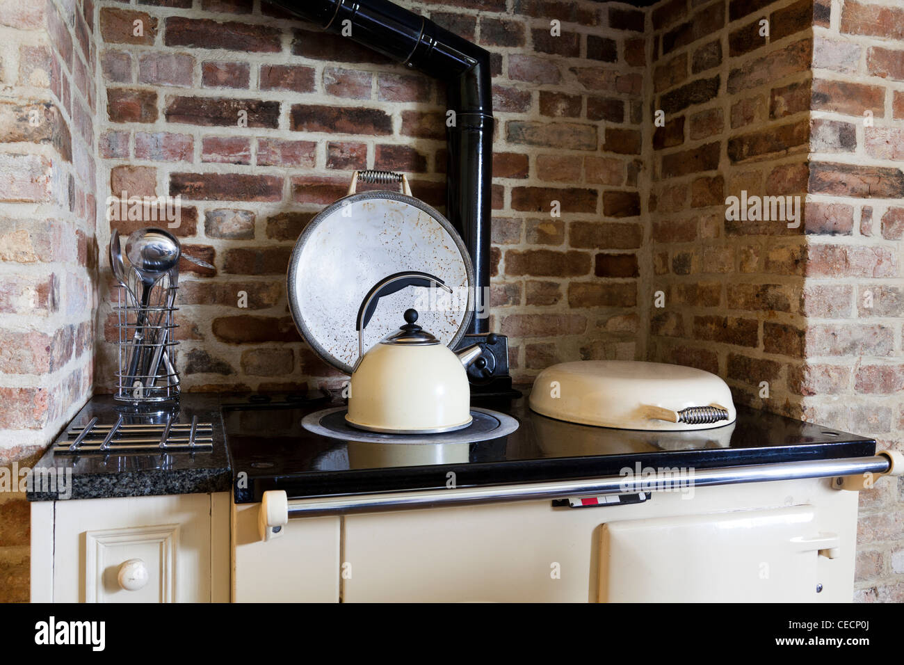 Aga kettle hires stock photography and images Alamy