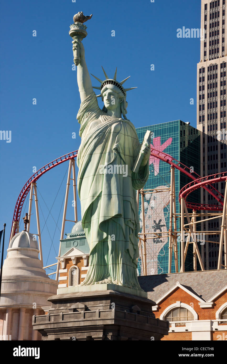 Statue of liberty at New York New York hotel and casino, Las Vegas