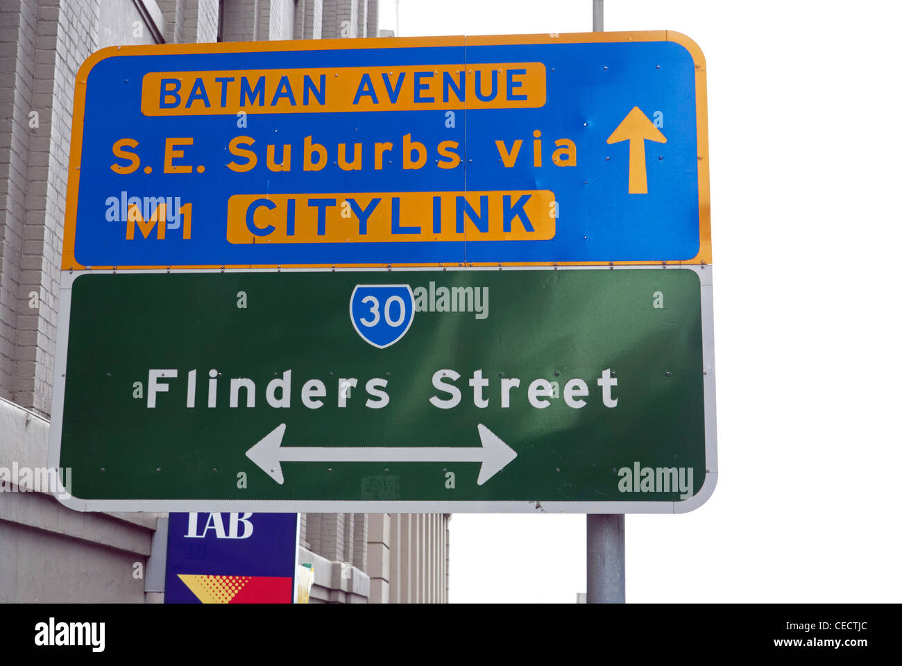 A street sign in central Melbourne, indicating Flinders Street and Batman Avenue Stock Photo
