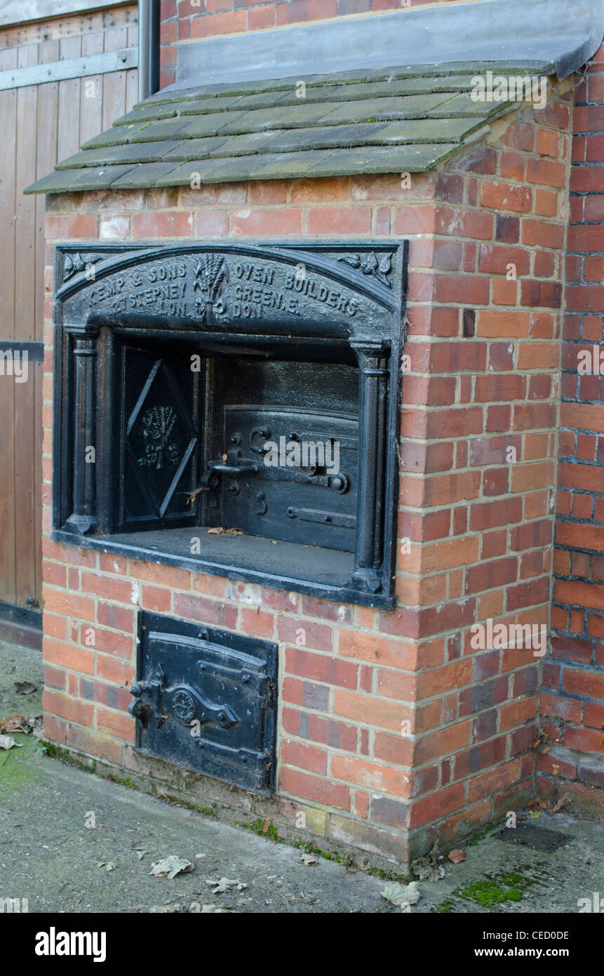 Old cast iron bakers oven Stock Photo Alamy