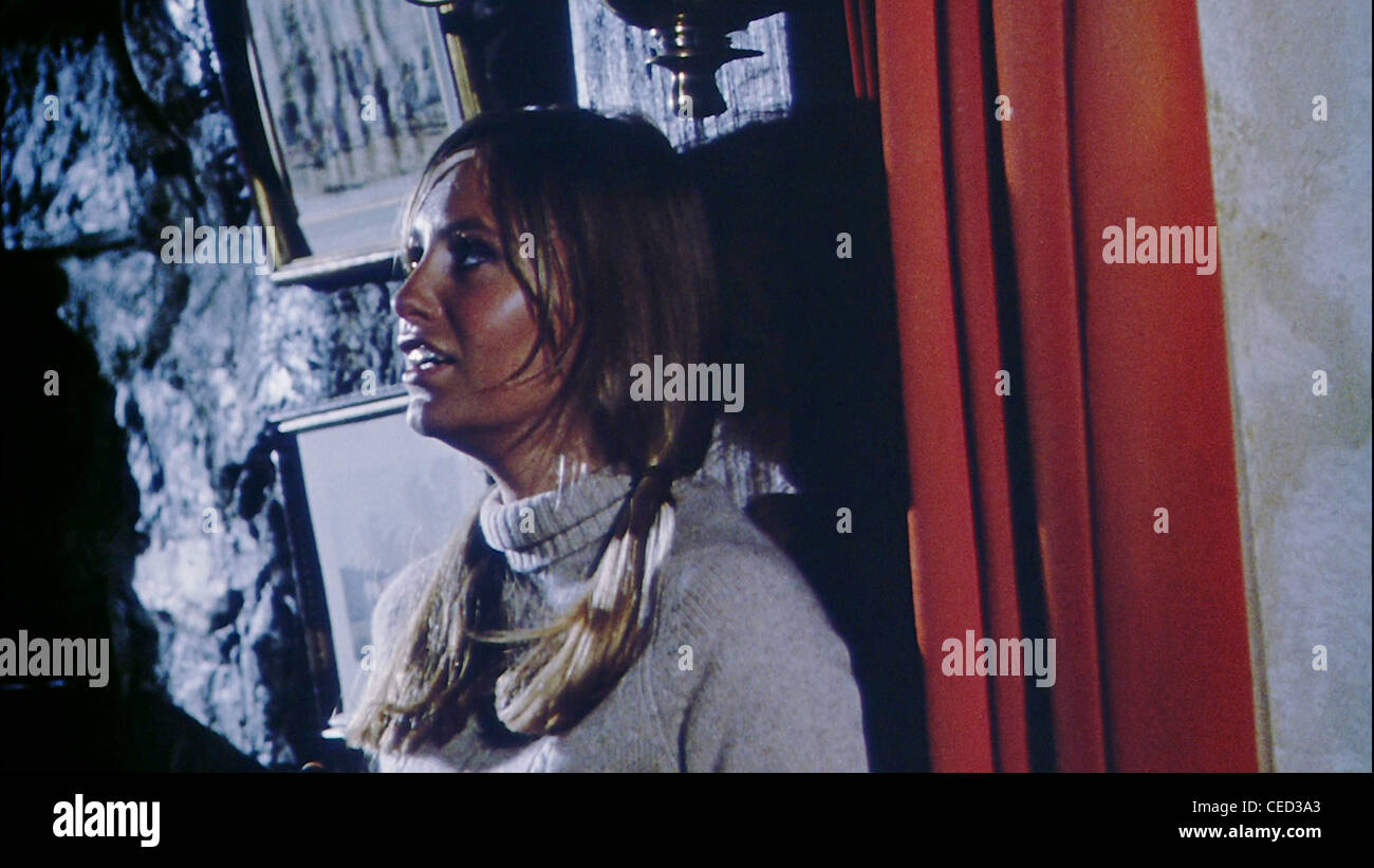 Susan straw dogs hires stock photography and images Alamy