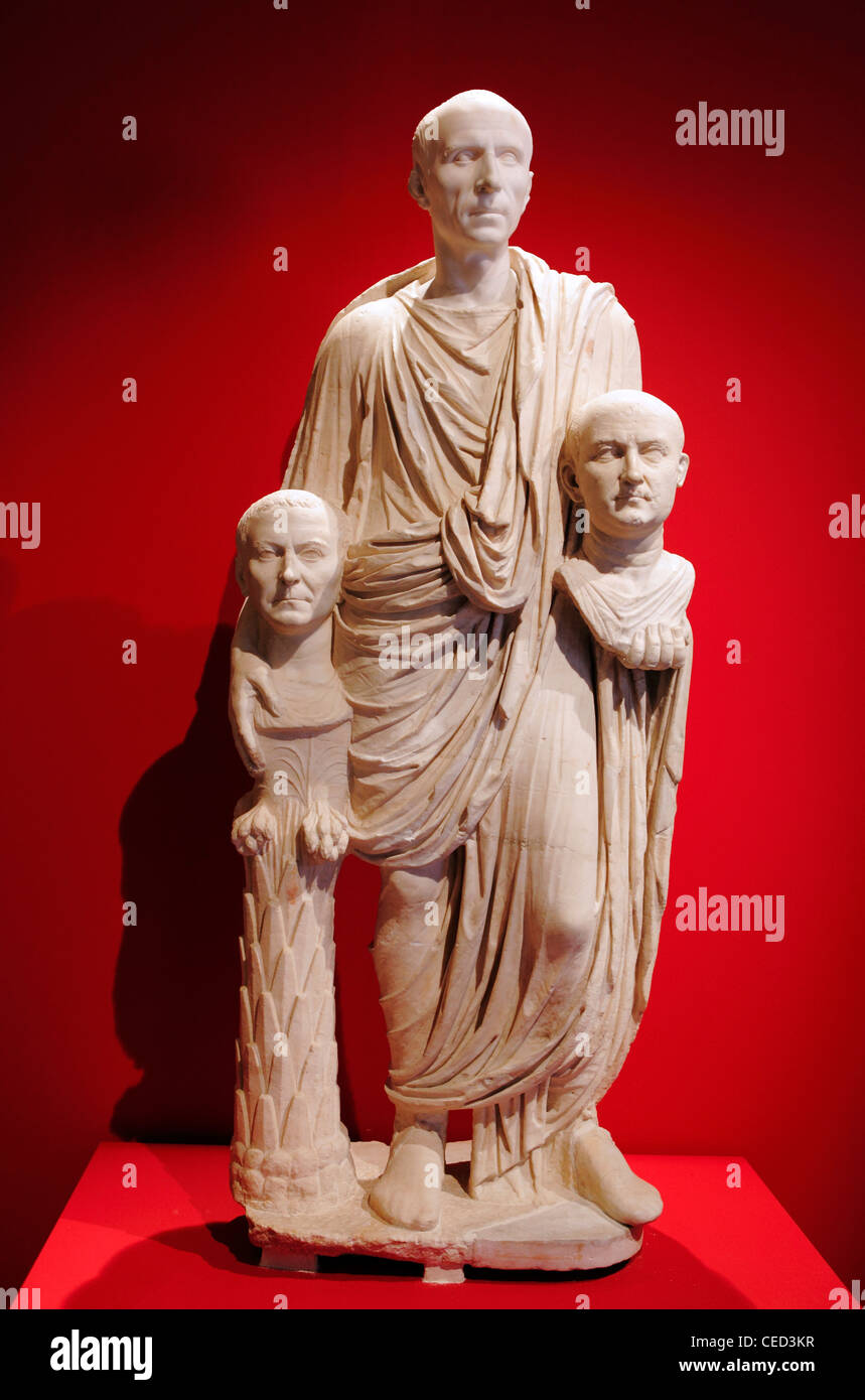 Group statue of Barberini wearing togas Stock Photo - Alamy