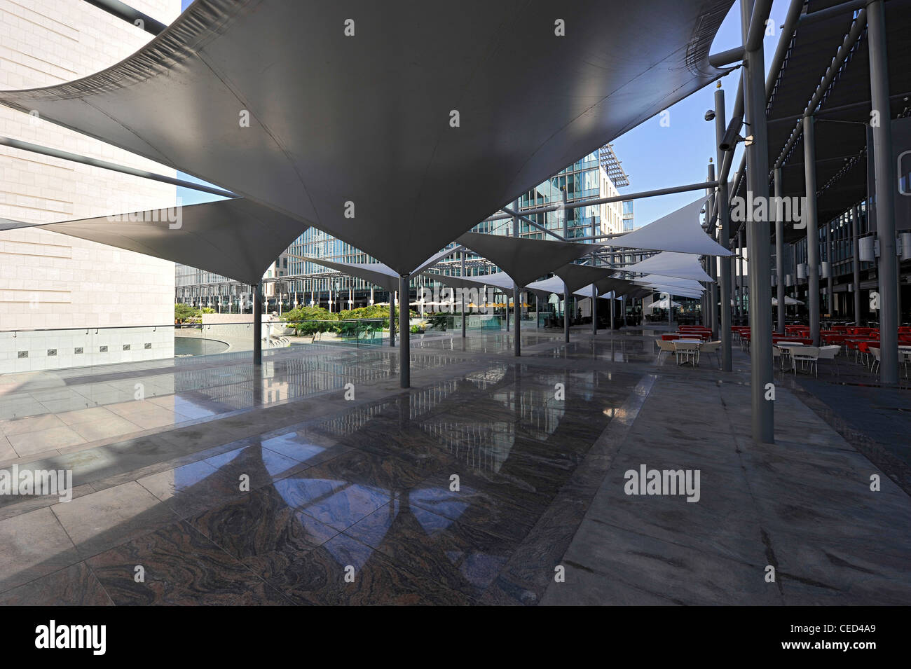 Café in the DIFC, Dubai International Financial Center, modern