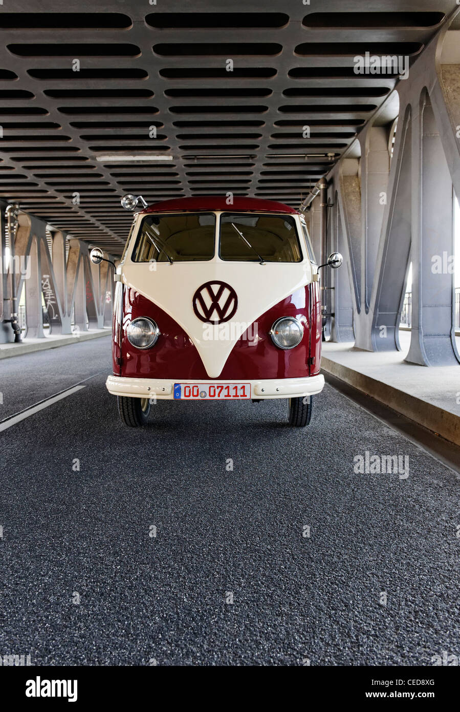 Vintage car, VW Bus T1, Oberhafenbrücke Upper Harbour Bridge, Hamburg, Germany, Europe Stock Photo