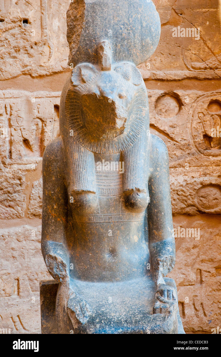 Diorite statue of the goddess Sekhmet at Medinet Habu, the Mortuary ...