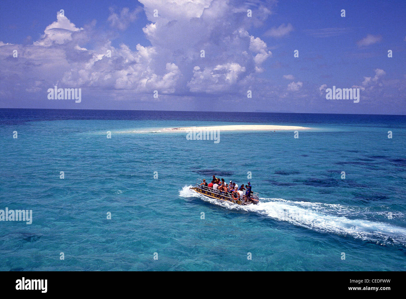 Coral cay on Great Barrier Reef Marine Park, Queensland, Australia Stock Photo
