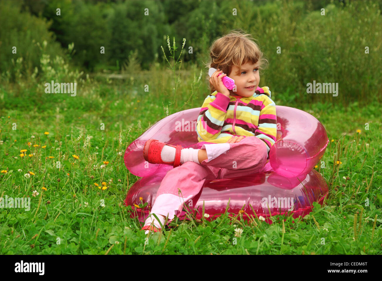 Indulge in Comfort: The Ultimate 10-Second Inflatable Armchair