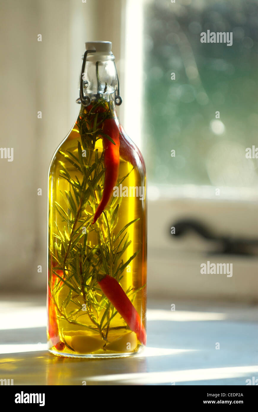 Olive oil in bottle Stock Photo Alamy