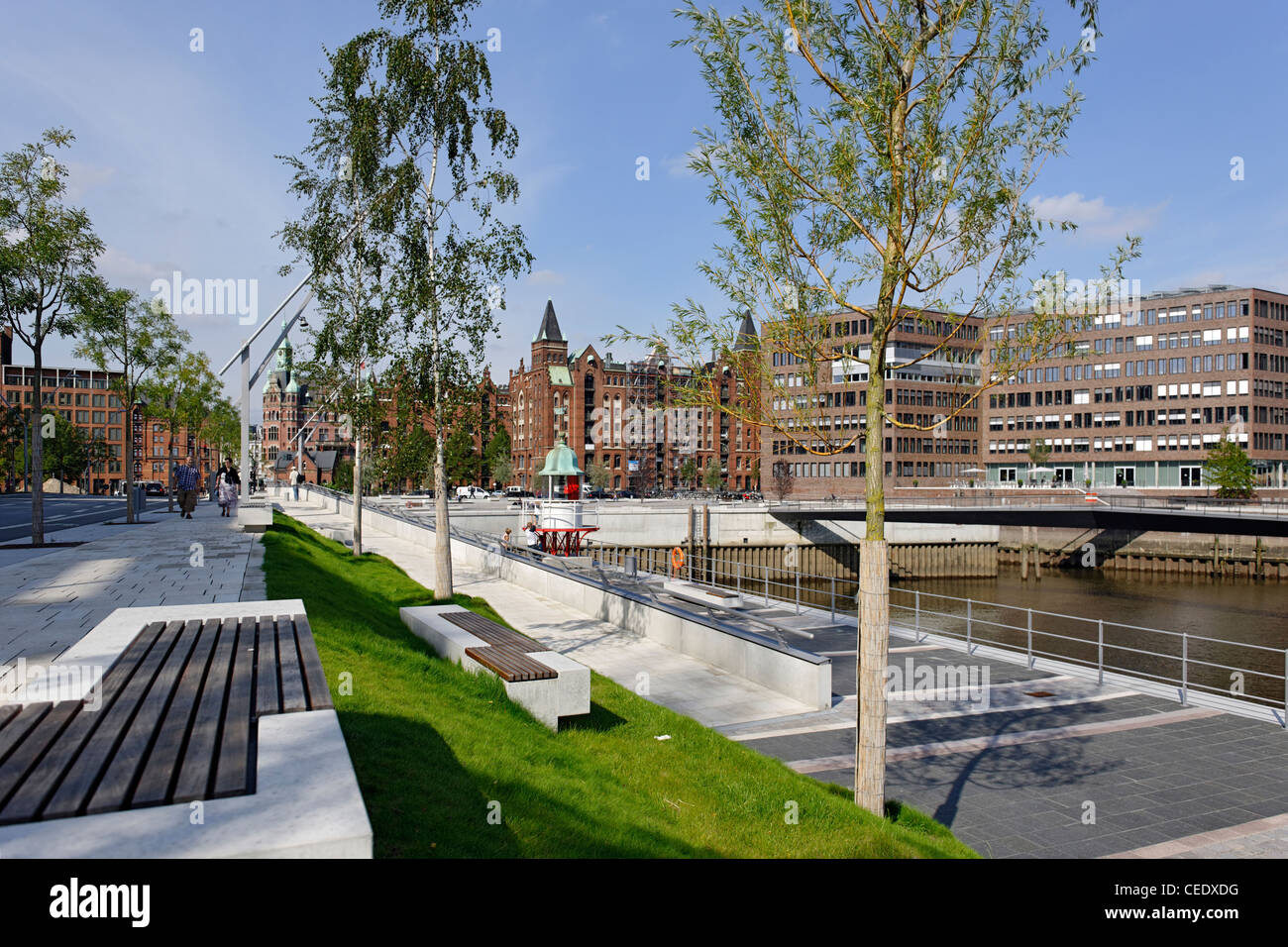 Recreation, parks and green spaces, Osakaallee, Ueberseequartier ...
