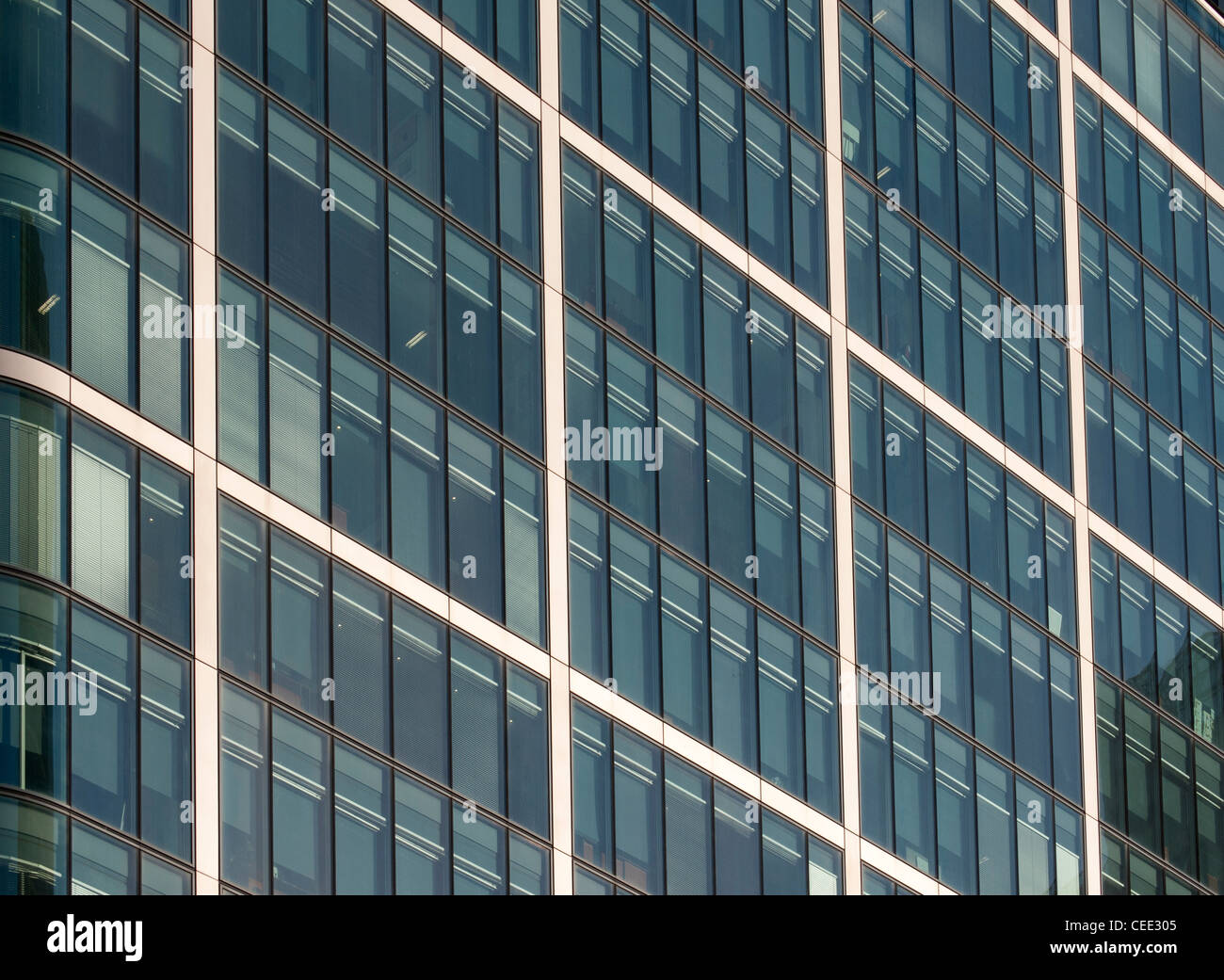 Citigroup Centre (CGC1) Building at 33 Canada Square by Norman Foster ...