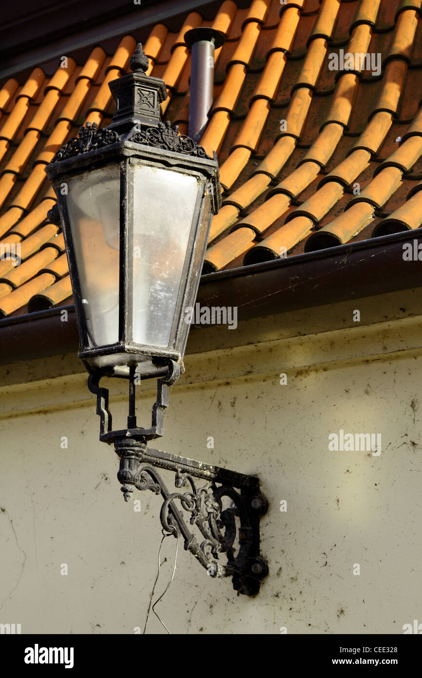 Old gas lantern street hi-res stock photography and images - Alamy