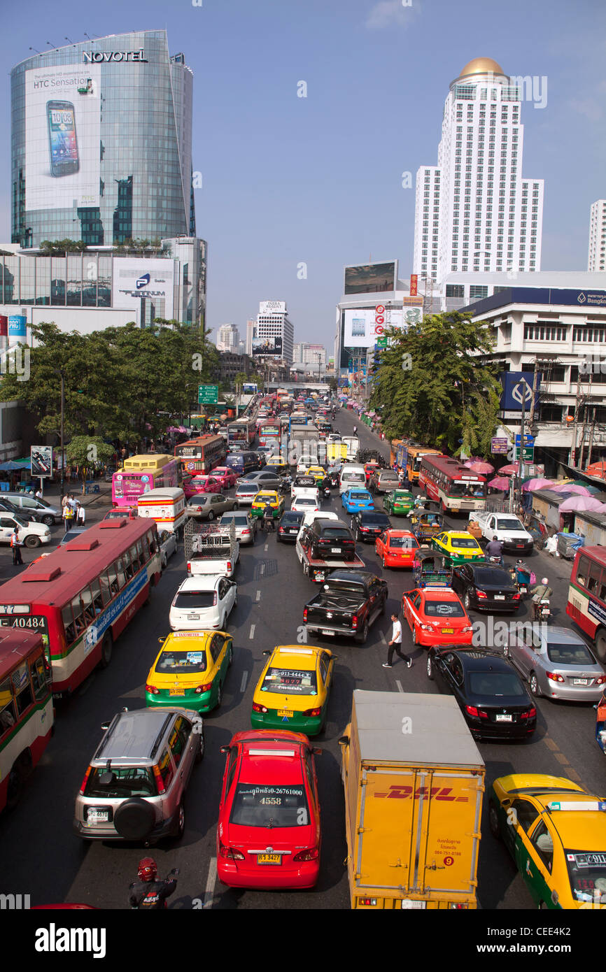 Buses Bangkok High Resolution Stock Photography and Images - Alamy