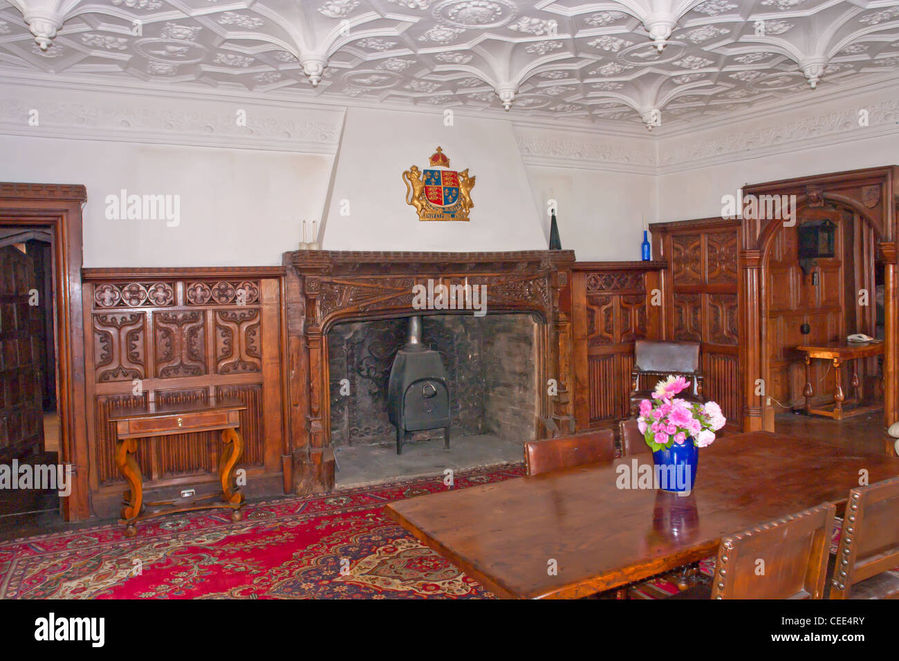 Interior of Castle Lodge, Ludlow, Shropshire. A medieval Tudor/Elizabethan building with a wealth of fine paneling. Stock Photo