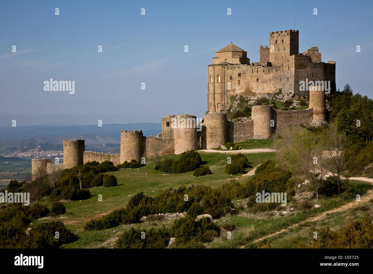 Loarre, Castillo de Loarre Stock Photo Alamy