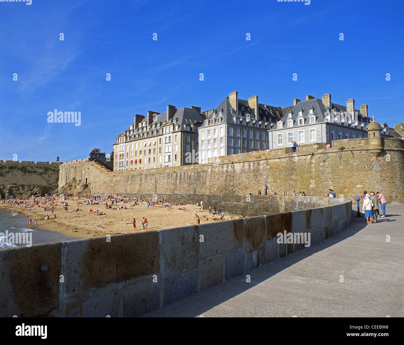 City walls and beach, Saint-Malo, Ille-et-Vilaine, Brittany, France ...