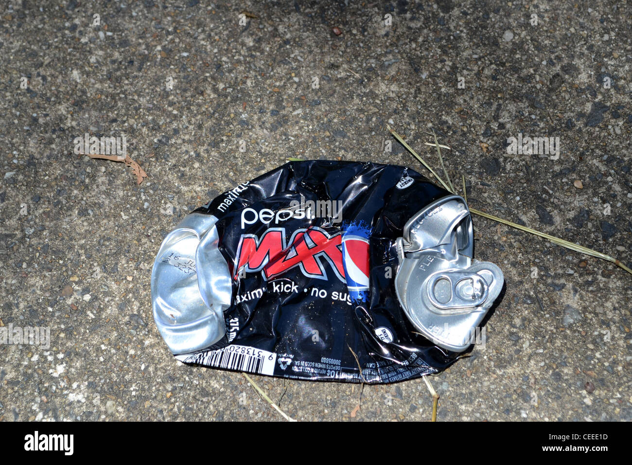 Can of pepsi High Resolution Stock Photography and Images - Alamy