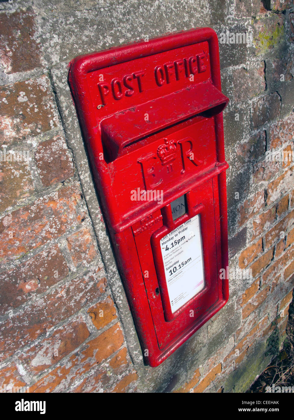 red post office letter box Stock Photo Alamy