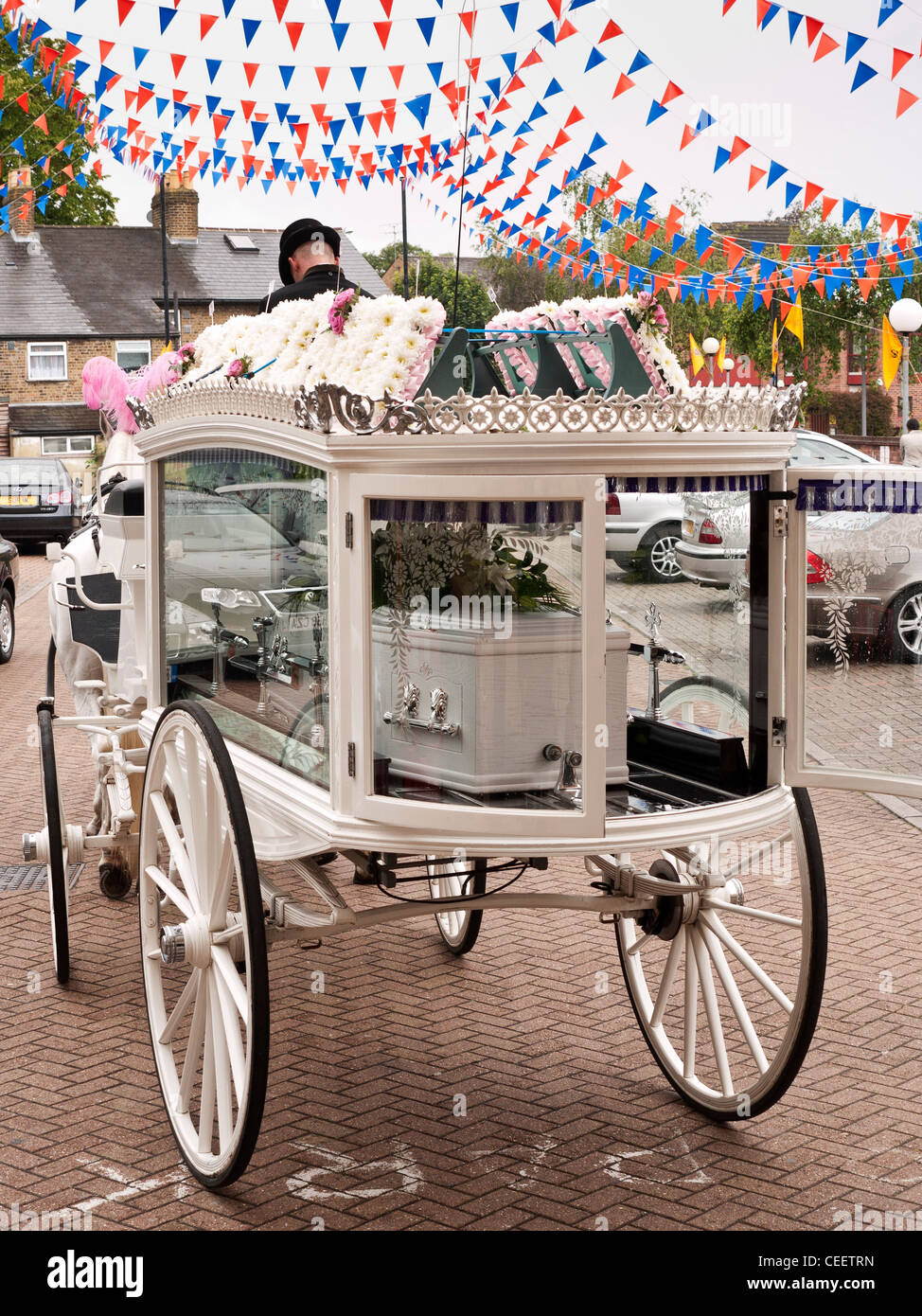 Horse Drawn Funeral Carriage at Sikh Temple in Hounslow London Stock Photo Alamy