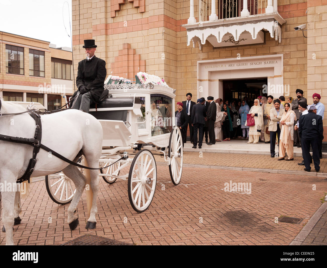 Horse Drawn Funeral Carriage at Sikh Temple in Hounslow London Stock Photo Alamy