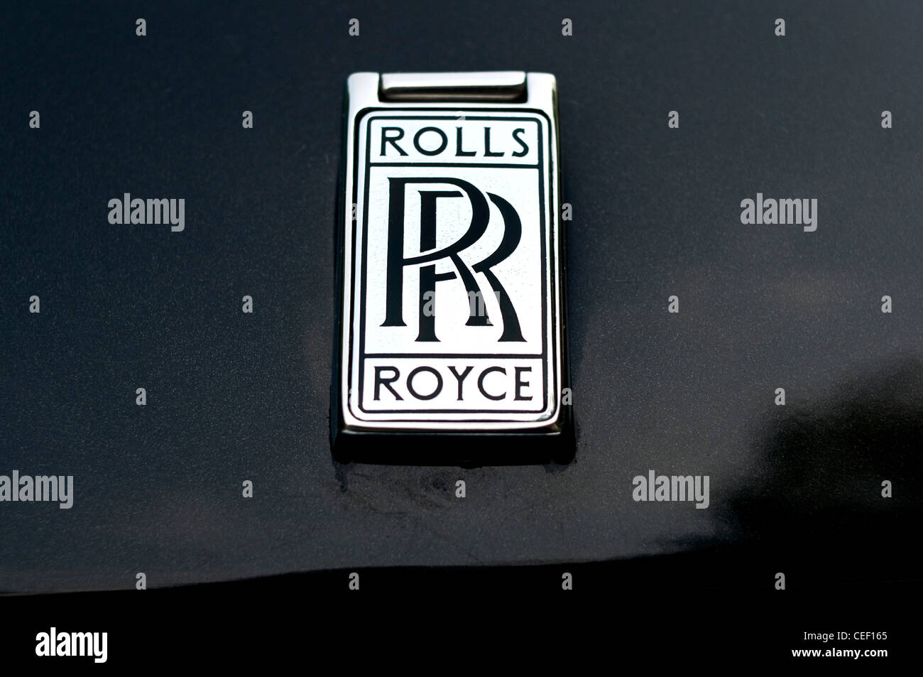 rolls royce logo on the bonnet Stock Photo